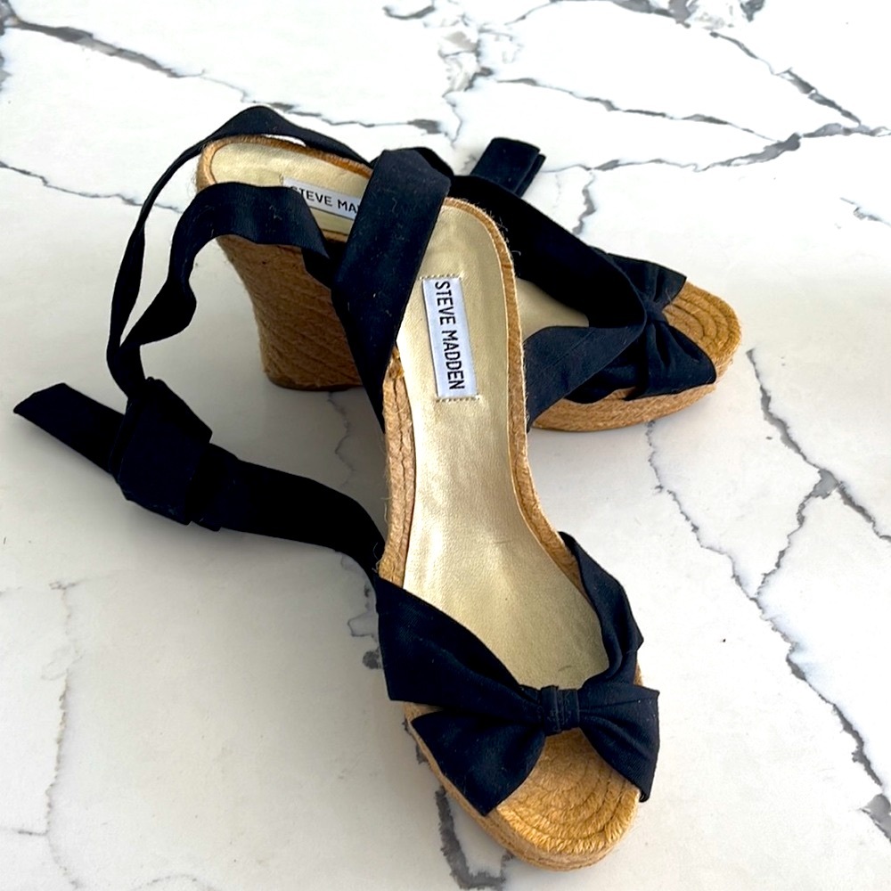 NWOT Steve Madden Black Open Toe Ankle Tie Wrap Espadrilles Wedge Sandals-9